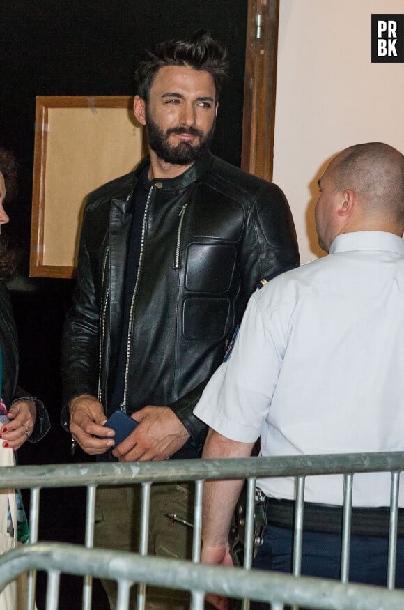 Nabilla Benattia et Thomas Vergara arrivent au Tribunal de Nanterre pour le procès