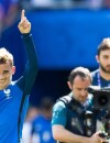 Antoine Griezmann heureux après la victoire des Bleus
