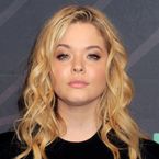 Sasha Pieterse critiquée sur son poids : l'actrice de Pretty Little Liars répond aux haters ?