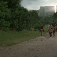 The Walking Dead saison 7 : Rick, Daryl.. tous en danger dans une première bande-annonce sanglante !