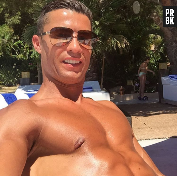 Cristiano Ronaldo sexy en vacances à Ibiza