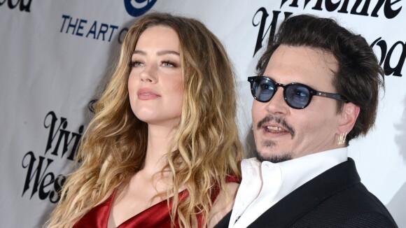 Johnny Depp : alcoolisé et violent dans une vidéo, un coup monté d'Amber Heard ?
