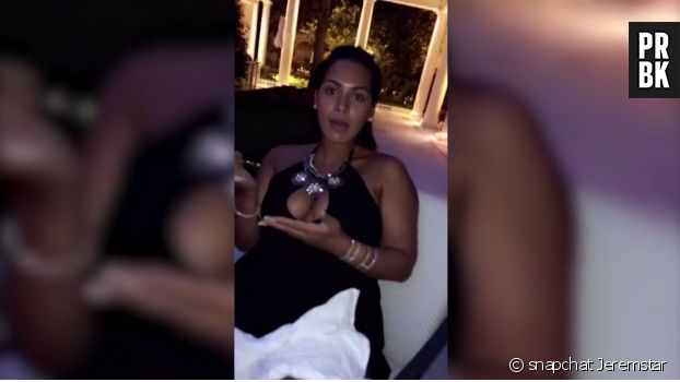 Ayem Nour clashe Aurélie Van Daelen et son hypocrisie sur le snapchat de Jeremstar le 28 août 2016
