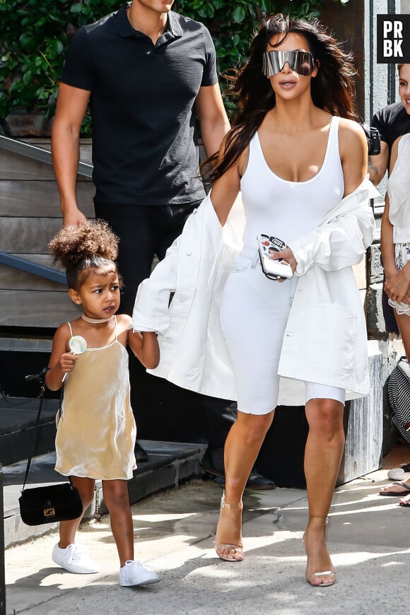 Kim Kardashian : sa fille North West avec un sac à 1800 euros à New York le 2 septembre 2016