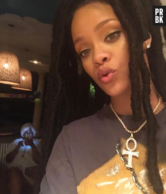 Rihanna en voudrait-elle à ses ex ? Elle les tacle sur Instagram.