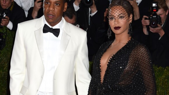 Beyoncé et Jay Z énervés contre Kanye West ? Ils réagissent au clash : "Il est fou"