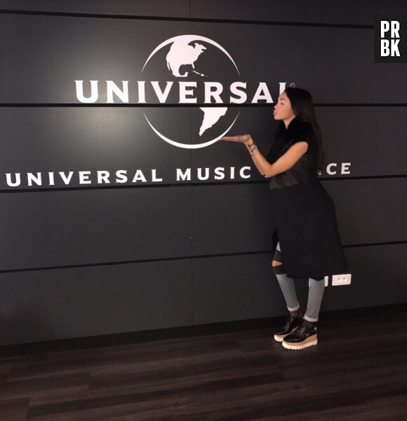 Nabilla Benattia chez Universal Music France