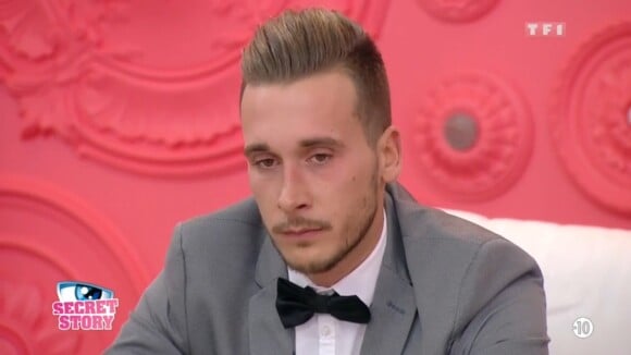 Julien (Secret Story 10) accepte le retour de Bastien pour 20 000 euros 🤑