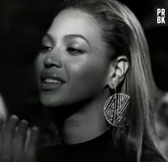 Beyoncé enceinte : la star porte les mêmes boucles d'oreilles que dans son clip "If I Were a Boy".
