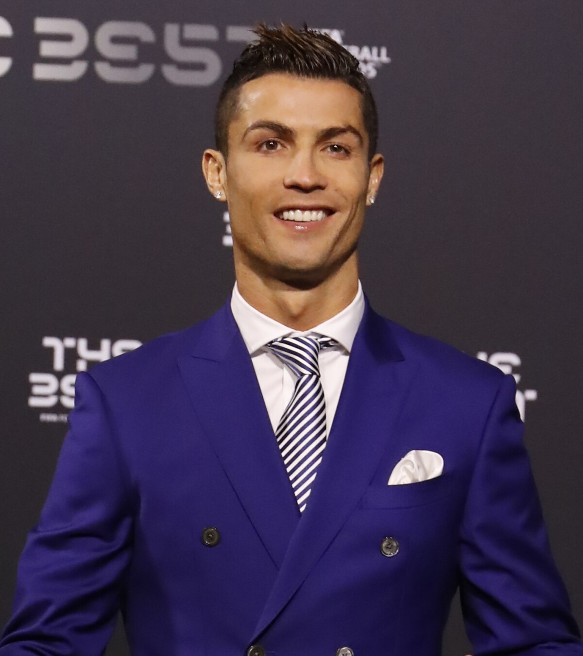 Cristiano Ronaldo nu sur Instagram : la photo qui fait le buzz 😱 -  PureBreak