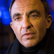 Nikos Aliagas en deuil : son père est mort après s&#039;être battu contre la maladie
