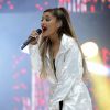 Ariana Grande "brisée" après l'attentat de Manchester, elle suspend sa tournée