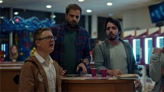 Bad Buzz : Eric et Quentin au coeur d'un malaise délirant dans un teaser exclusif