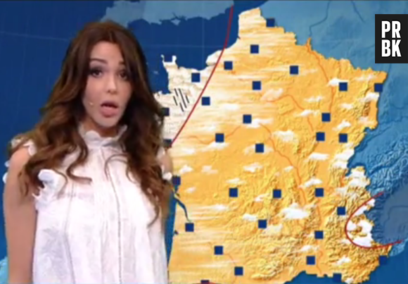 Nabilla Benattia en Miss météo drôle et déjantée sur TF1 : les internautes sont fans de sa présentation dans VTEP !