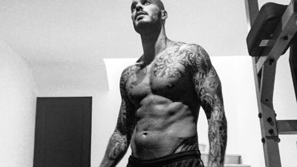 M. Pokora dévoile son "Summer Body", ses fans sous le charme