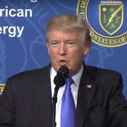 &quot;Despacito&quot; : quand Donald Trump chante le célèbre tube de Luis Fonsi 😂