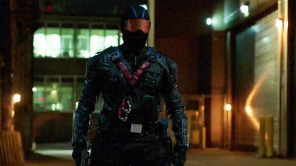 Arrow saison 6 : qui est le Vigilante ? Une théorie passionnante