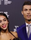 Cristiano Ronaldo et Georgina Rodriguez fiancés ? Une énorme bague en diamant lance la rumeur !