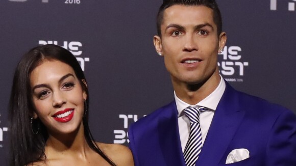 Cristiano Ronaldo fiancé à Georgina Rodriguez ? La bague en diamant qui sème le doute
