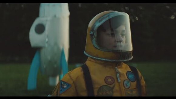 Clip "Stargazing" : Kygo nous emmène dans l'espace pour retrouver un père disparu ?