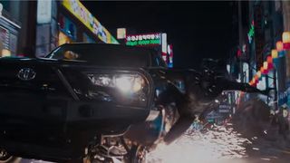 Black Panther : T'Challa sort les griffes dans une bande-annonce impressionnante
