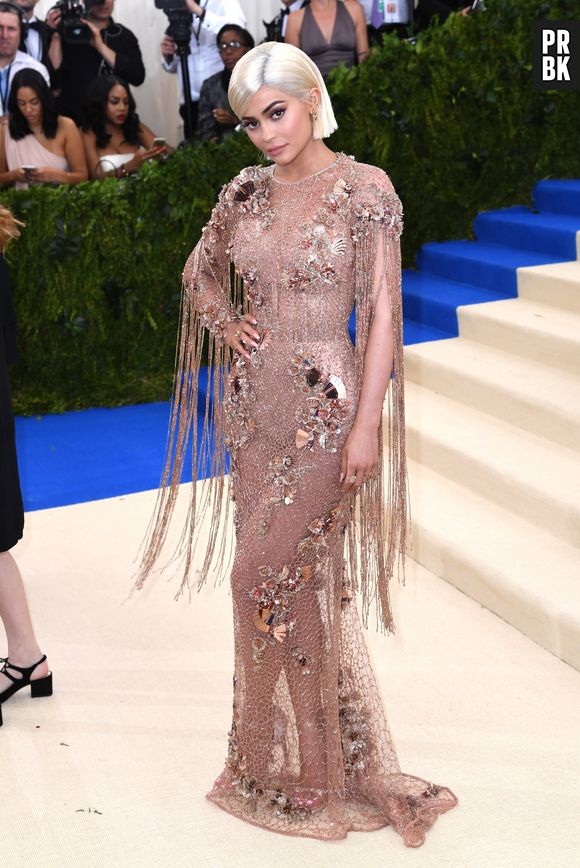 Kylie Jenner enceinte d'une petite fille ? Le nouvel indice qui affole les fans !