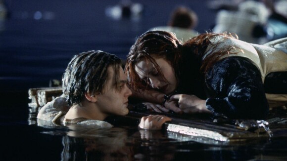 Titanic : pourquoi Jack n'est pas monté sur la planche avec Rose ? James Cameron répond !
