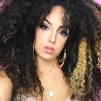 Shera Kerienski : les nouveaux Youtubeurs "cherchent à être connus et à gagner de l'argent"