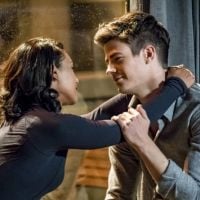 The Flash saison 4 : Iris enceinte de Barry ? La théorie pas si folle