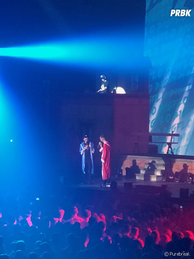 Bigflo & Oli en plein battle sur la scène du Zénith de Paris