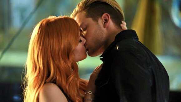 Shadowhunters saison 3 : Clary et Jace enfin en couple ? Katherine McNamara répond