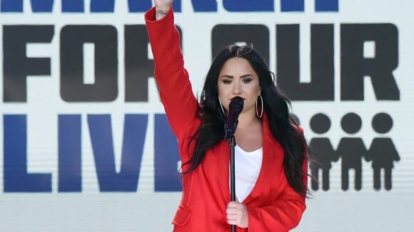 March For Our Lives : Kim Kardashian, Miley Cyrus, Demi Lovato... Les stars s'opposent aux armes