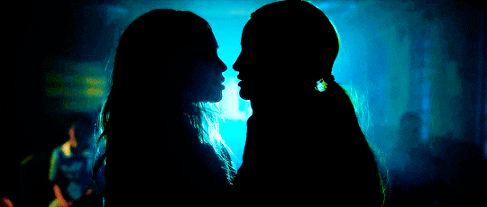 Riverdale saison 2 : Toni et Cheryl s'embrassent dans l'épisode 17