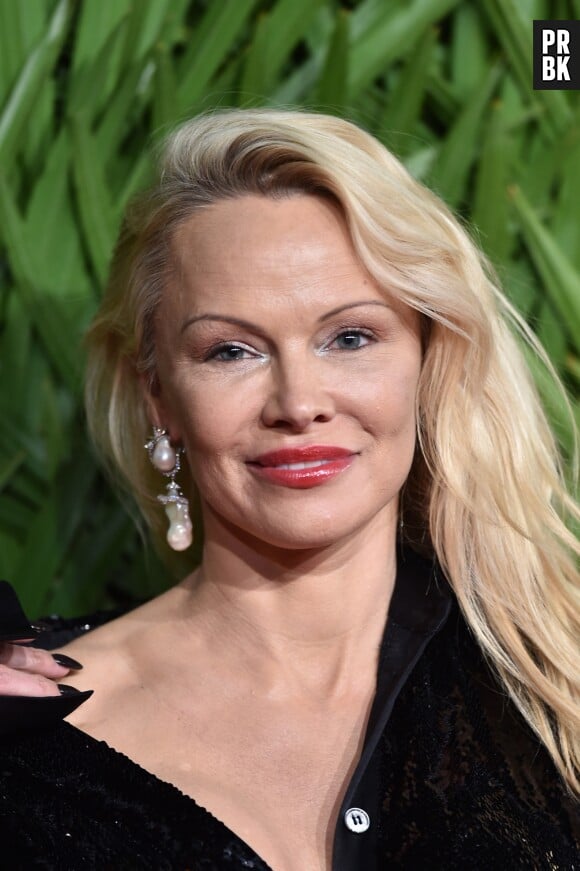 Pamela Anderson est en couple avec Adil Rami