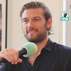 Alex Pettyfer en interview pour The Strange Ones : "Je suis plus ouvert que mon personnage Nick"