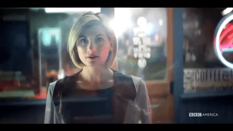 Doctor Who saison 11 : Thirteen se dévoile dans un premier teaser en mode "The Flash"