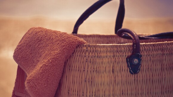 8 trucs à avoir dans son sac pour ne pas souffrir de la canicule