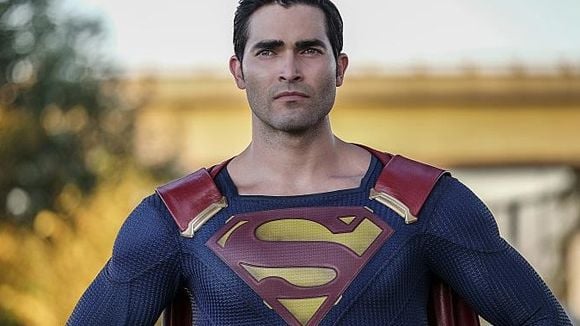 Tyler Hoechlin (Superman) face aux Aliens dans l'espace dans une série de Netflix