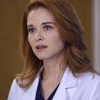 Grey's Anatomy saison 15 : Sarah Drew pour ou contre un retour d'April ?