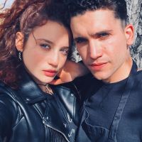 Maria Pedraza (Elite) et Jaime Lorente en couple ? Le bisou qui confirme la rumeur 😘