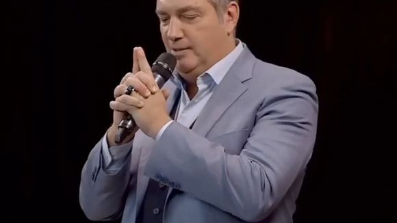 Messmer a hypnotisé la rédac : la vidéo hallucinante