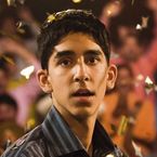 Dev Patel : 10 ans après Slumdog Millionnaire, l'acteur a BEAUCOUP changé !