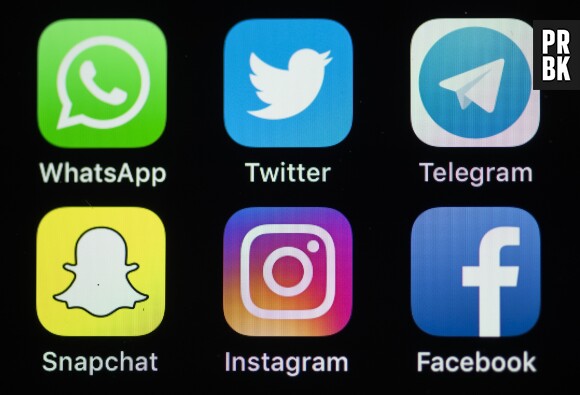 Instagram et Snapchat sont les réseaux sociaux préférés des jeunes, loin devant Facebook
