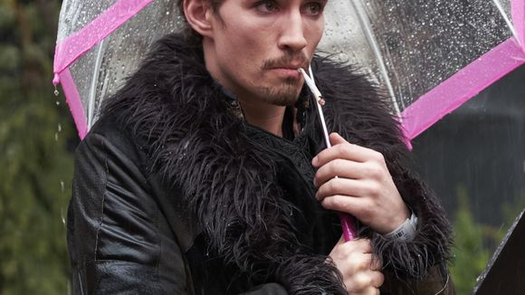 Robert Sheehan (Klaus dans Umbrella Academy) :  5 choses que vous ne saviez (peut-être pas) sur lui
