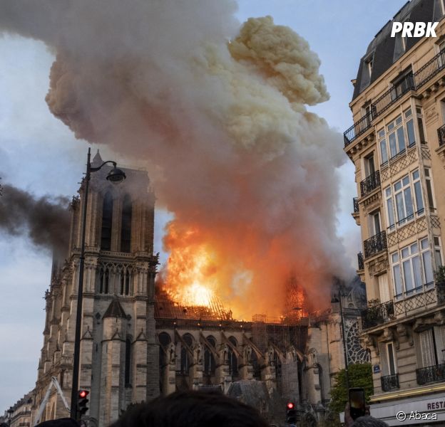 Incendie de Notre-Dame de Paris : les images impressionnantes du brasier
