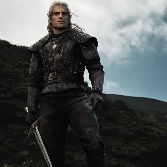 The Witcher : premières images de la série de Netflix avec Henry Cavill