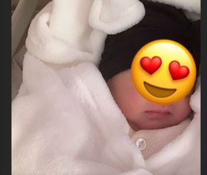 Anaïs Camizuli dévoile une première photo de sa fille