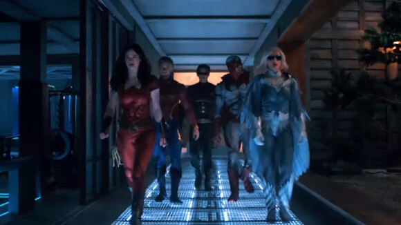 Titans saison 2 : la bande-annonce musclée avec Bruce Wayne et Deathstroke
