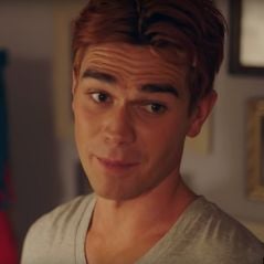 Riverdale saison 4 : Archie attaqué dans la nouvelle bande-annonce