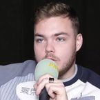 Rémy en interview : "C'est la vie qui m'inspire" (VIDÉO)